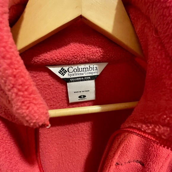 Sz S Women’s pink Columbia coat. - Picture 2 of 2